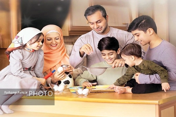 ساختن آینده روشن فرزندان با تربیت صحیح
