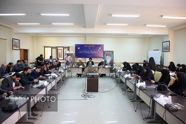 اعلام برنامههای حرم مطهر در دهه کرامت