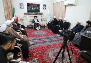 رئیس جامعه مدرسین: نماز جمعه سبب حفظ جامعه از انحرافات و امید به آینده است