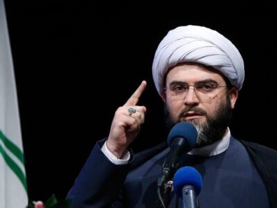 همایش قیام جوانان برای تحول ایران در قم برگزار شد