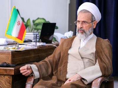 منطق انقلاب باید در فکر و گفتمان تجلی پیدا کند