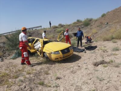 واژگونی سمند در جاده ساوه به سلفچگان، جان ۱ نفر را گرفت