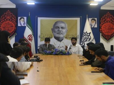 عصر شعر «خونخواهی میهمان» در قم برگزار شد