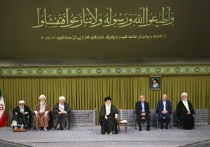 خواص دنیای اسلام، انگیزه برای «تشکیل امت اسلامی» را تقویت کنند