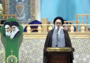 امام جمعه قم: زندگی حضرت معصومه سازنده یک تمدن مهم اسلامی است