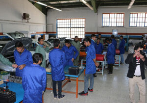 یکمیلیون و ۱۷۳ هزار نفر ساعت آموزش در آموزشگاههای آزاد فنی و حرفهای قم ارائه شد