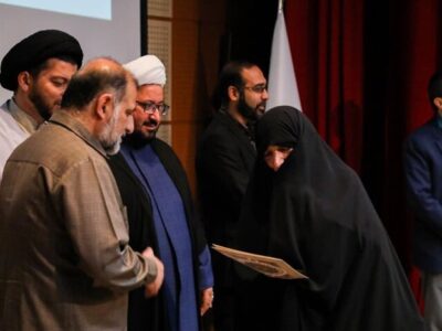 ۵۶ حافظ قرآنی استان قم تجلیل شدند