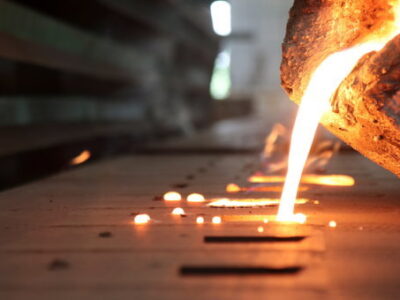 جمع آوری و تعطیلی ۴ واحد ریخته گری غیر مجاز در قم