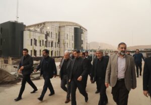 بازدید معاون پارلمانی رییس جمهور از ۲ پروژه مهم درمانی در قم