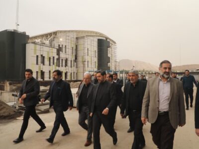بازدید معاون پارلمانی رییس جمهور از ۲ پروژه مهم درمانی در قم