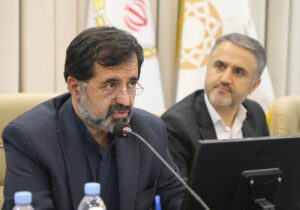 بانکها را مکلف نمیکنیم، همکاری آنها را میطلبیم