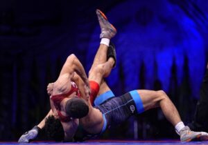 دو مدال برای کشتی گیران قمی