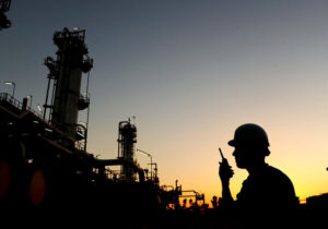 هنرستان نفت در قم راه اندازی میشود