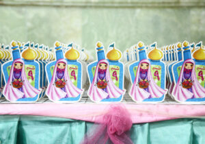 جشن تکلیف ۲۳۰۰ دختر قمی در مسجد مقدس جمکران