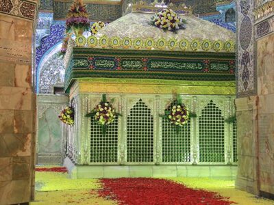 ویژهبرنامههای عید غدیر در حرم بانوی کرامت