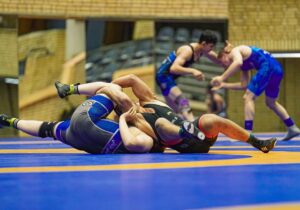 پنج فرنگیکار از قم در جام بینالمللی تختی روی تشک میروند