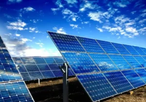 احداث نخستین نیروگاه خورشیدی تجمیعی کشور در استان قم