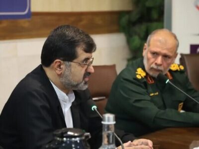 با همکاری سپاه میتوانیم گامهای مؤثری برای توسعه قم برداریم