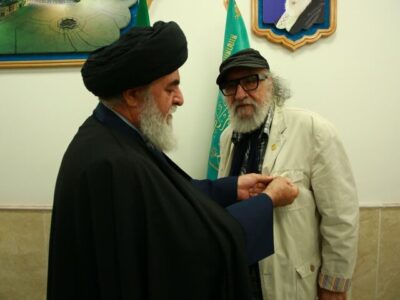 داریوش ارجمند خادم افتخاری آستان مقدس مسجد جمکران شد