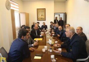 آغاز ساخت نیروگاه خورشیدی ۳۵۰ مگاواتی در قم