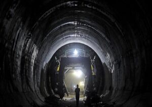 تونل اتصال حرم تا جمکران در خط یک مترو قم رو به تکمیل است